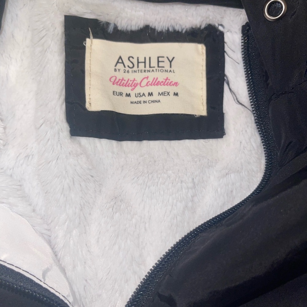 Jacket - Picture 3 of 4